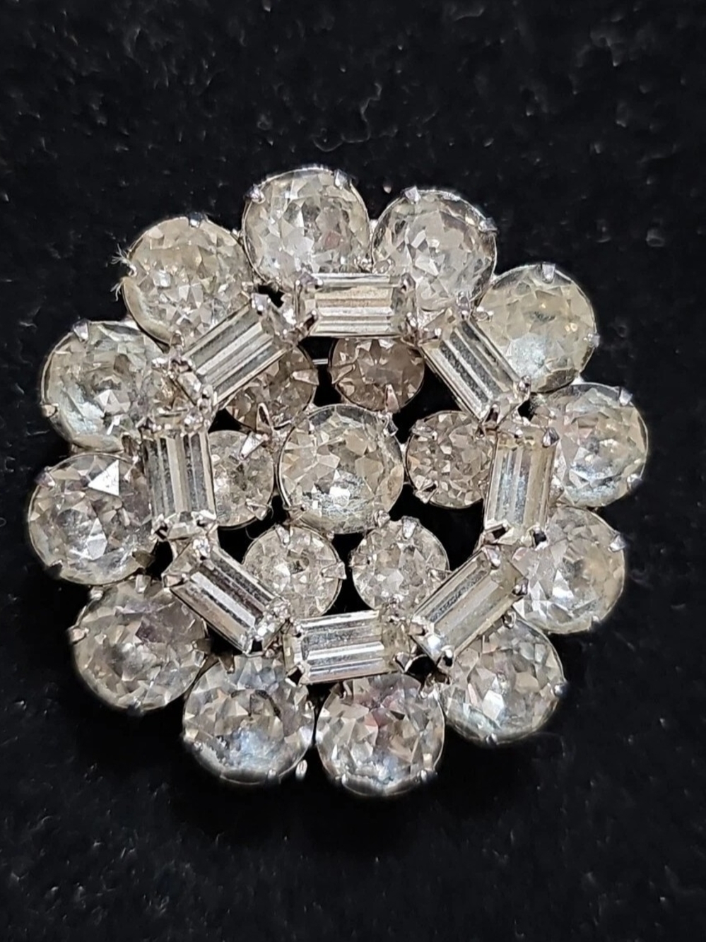 Vtg 1950s Signed Weiss 1.5" Clear Rhinestone Baguette Wreath Brooch